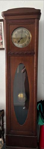 Houten staande klok, Ophalen