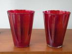 Vazen met pontilmerk. Mooie gegolfde rand. Identiek., Ophalen of Verzenden, Minder dan 50 cm, Rood, Glas