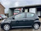 Toyota Aygo 1.0 VVT-i 68pk aut + f1 Aspiration - nap - airco, Automaat, Zwart, Toyota, 998 cc