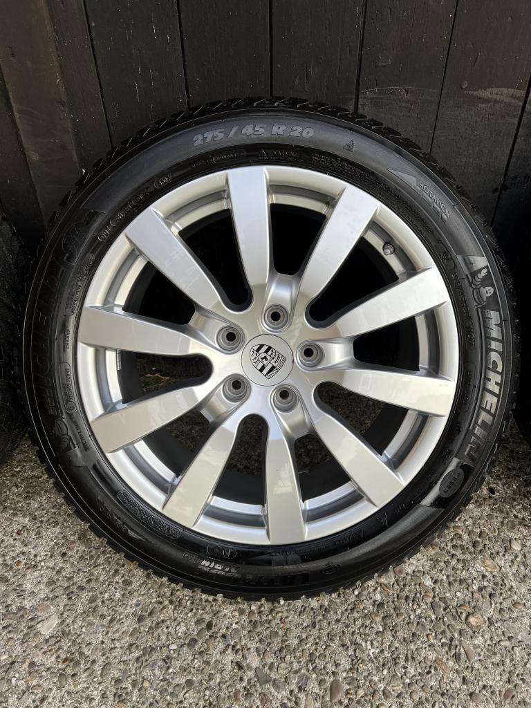 Originele Porsche Cayenne velgen 5x130 winter set Michelin, Gebruikt, 275 mm, Banden en Velgen, Niet ingevuld