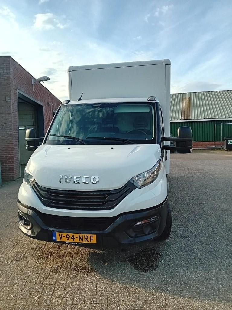 Iveco Daily 35C16 2023 | Zeer nette staat | Direct inzetbaar, Auto's, Euro 6, Iveco, Particulier, Geïmporteerd