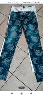 Geisha en Fransa Jeans maat 28/S, Kleding | Dames, Ophalen of Verzenden, Zo goed als nieuw, Blauw, W28 - W29 (confectie 36)