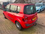 Renault Grand Modus 1.6-16V Dynamique AUTOMAAT AIRCO CRUISE, Auto's, Euro 5, Gebruikt, 4 cilinders, 1210 kg