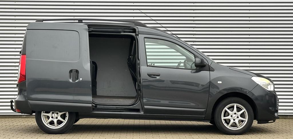 Dacia Dokker 1.5 dCi 90 Navi|Airco|Trekhaak|Cruise, Euro 5, Stof, Gebruikt, 4 cilinders