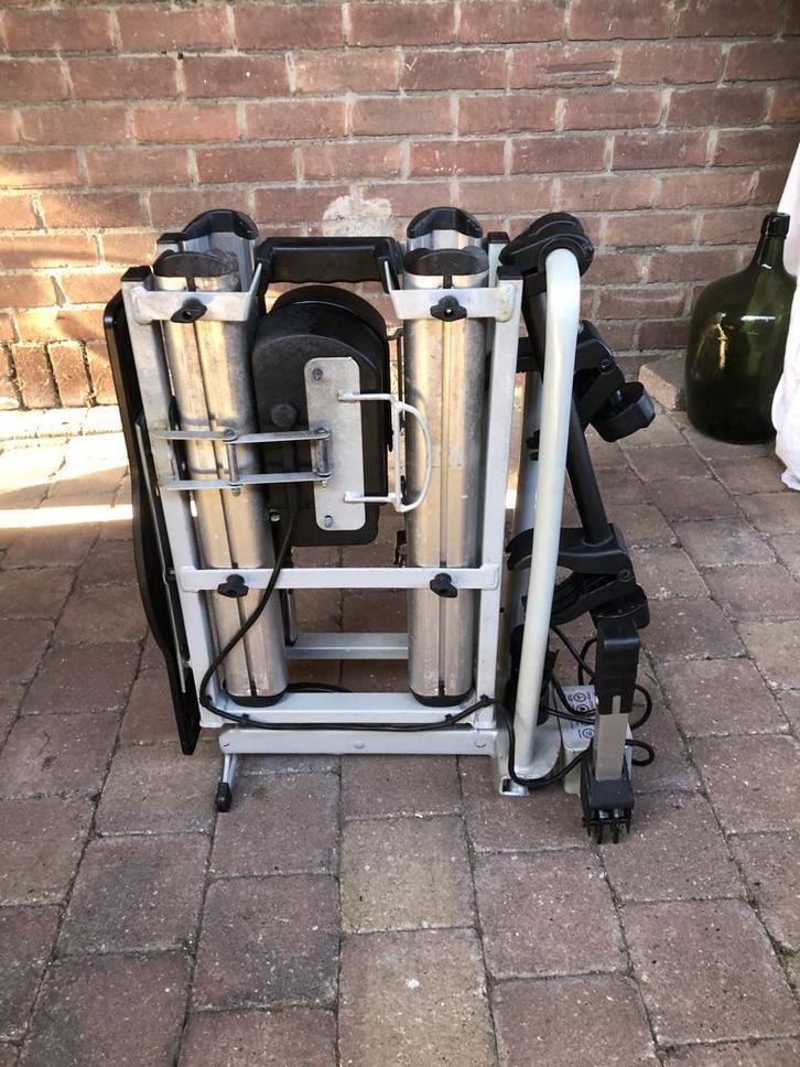 fietsendrager, Auto diversen, Fietsendragers, Gebruikt, Trekhaakdrager, 2 fietsen, Elektrische fiets, Ophalen