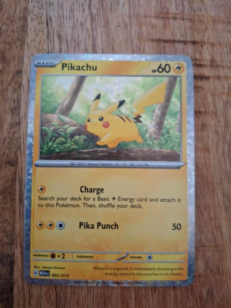 Pikachu  002/015 halo, Ophalen of Verzenden