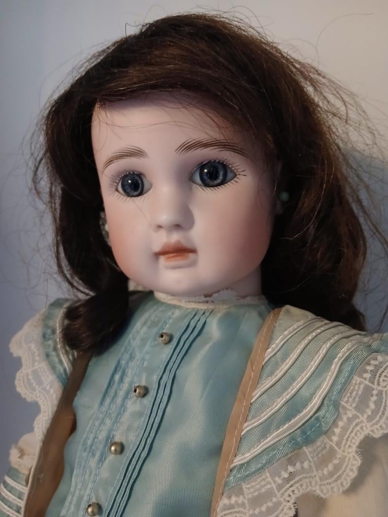 Antieke Franse porseleinen pop Jules Steiner gesloten mond, Ophalen of Verzenden