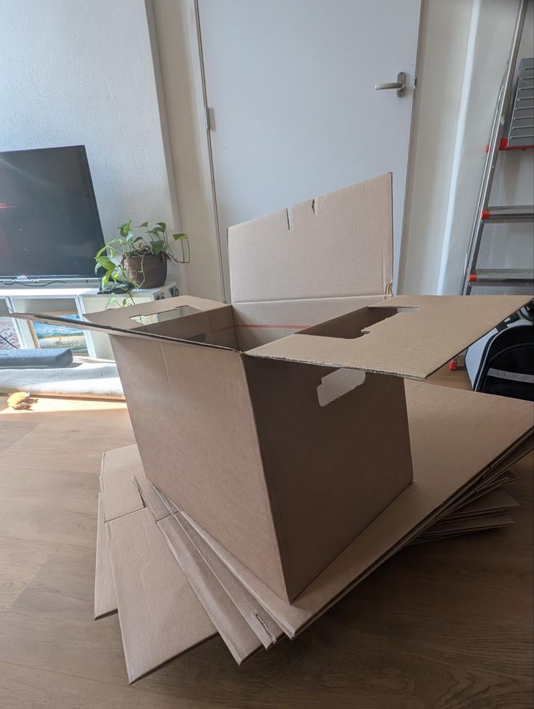 30x verhuisdozen 51L, Doe-het-zelf en Verbouw, Kratten en Dozen, Ophalen, Doos, 50 tot 75 cm, Minder dan 40 cm