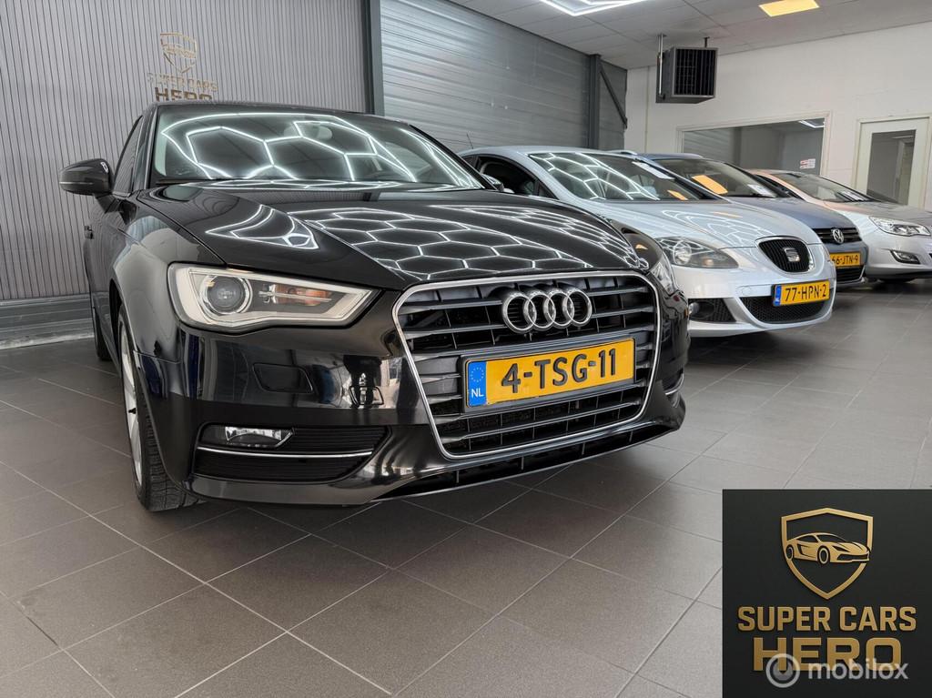 Audi A3 Sportback 1.4 TFSI CoD Ambition Pro Line plus, Auto's, Stof, Gebruikt, Zwart, Origineel Nederlands