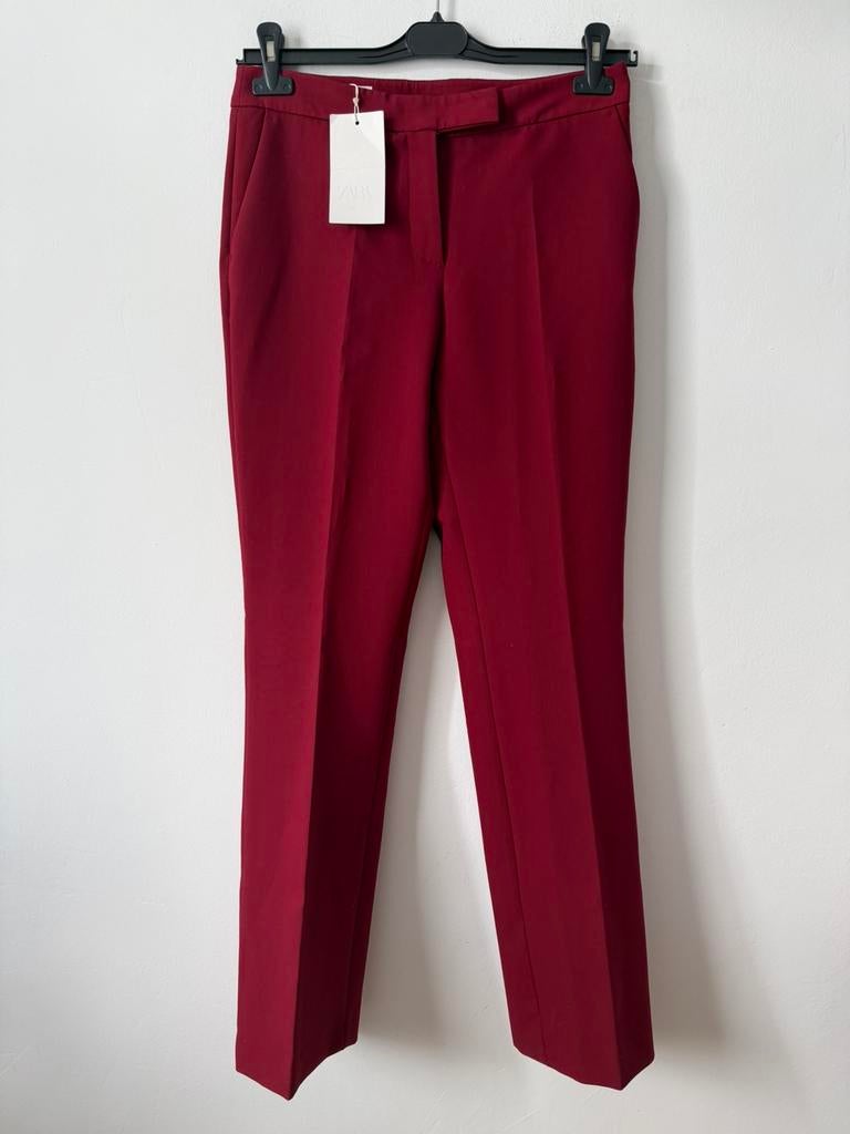 Nieuw! Pantalon Zara bordeaux rood - M, Maat 38/40 (M), Nieuw, Ophalen of Verzenden, Lang