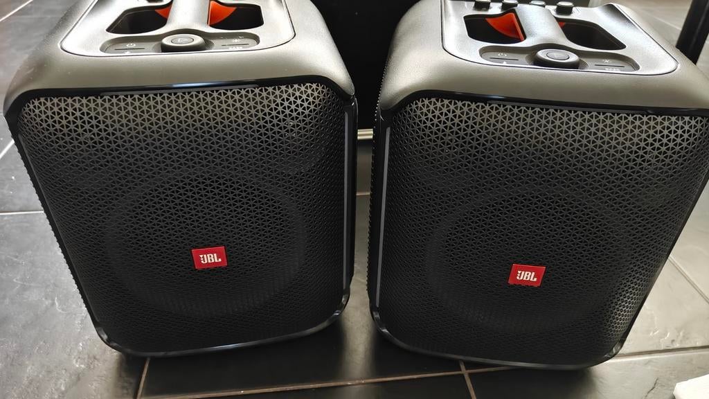 JBL Partybox Encore set (2x + 2 mics + flightcase) zgan, Ophalen, Zo goed als nieuw, 120 watt of meer, JBL