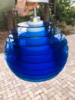 Prachtige Design Plafondlamp – Wit Glas met Blauwe Schijven, Ophalen, Zo goed als nieuw, Glas, Modern / Retro-look.