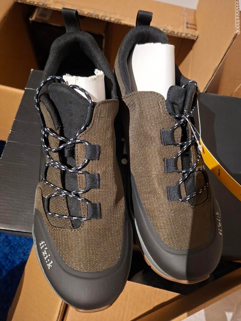 Fizik Terra Ergolace X2 Fietsschoenen Olijf/Caramel, Fietsen en Brommers, Heren, Schoenen, Nieuw, Overige maten