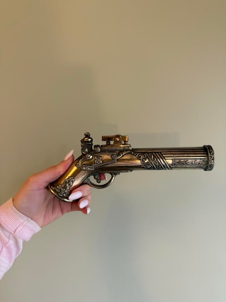 Vintage metalen aansteker in de vorm van een pistool, Ophalen of Verzenden, Gebruikt, Aansteker