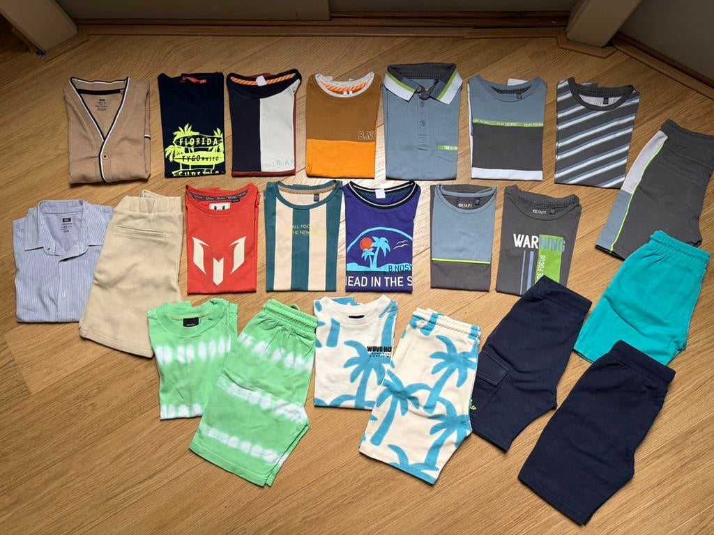Pakket 22x zomerkleding jongens shirt korte broek 122/128, Ophalen of Verzenden, Zo goed als nieuw, Jongen