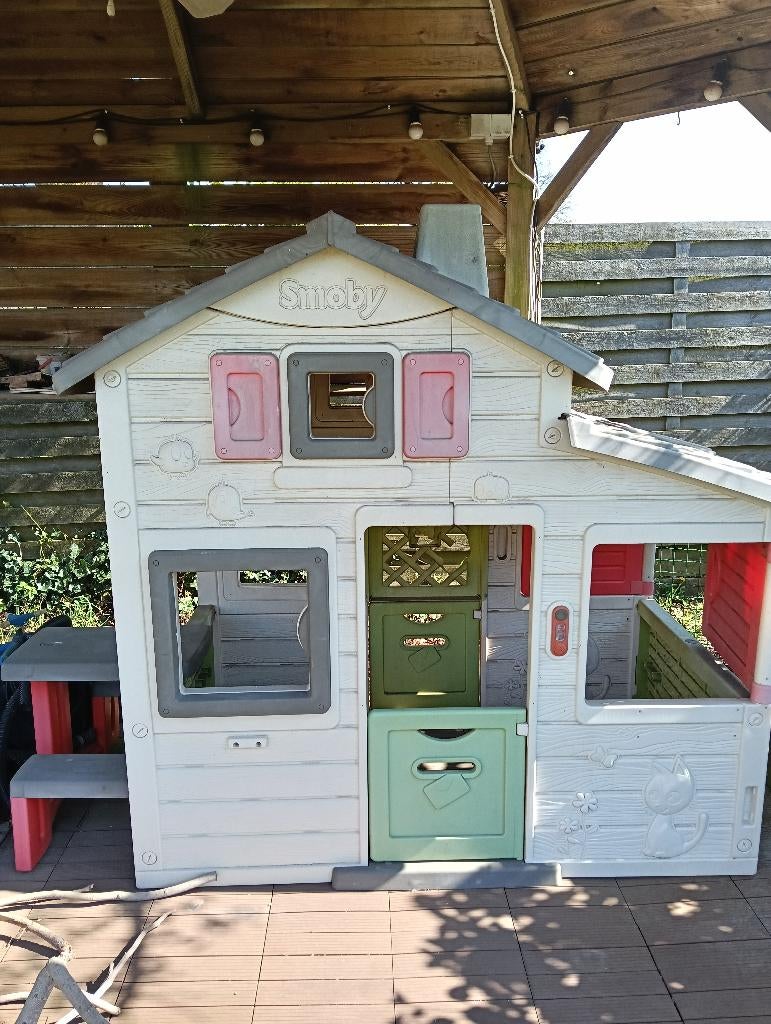 Smoby friends speelhuis, Kinderen en Baby's, Speelgoed | Buiten | Speelhuisjes, Ophalen, Gebruikt, Kunststof