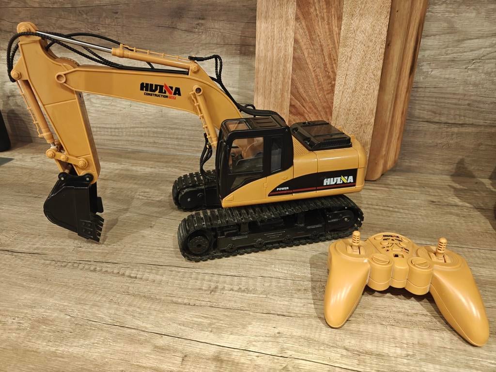 Huina 1:14 RC graafmachine, Hobby en Vrije tijd, Ophalen of Verzenden, Gebruikt