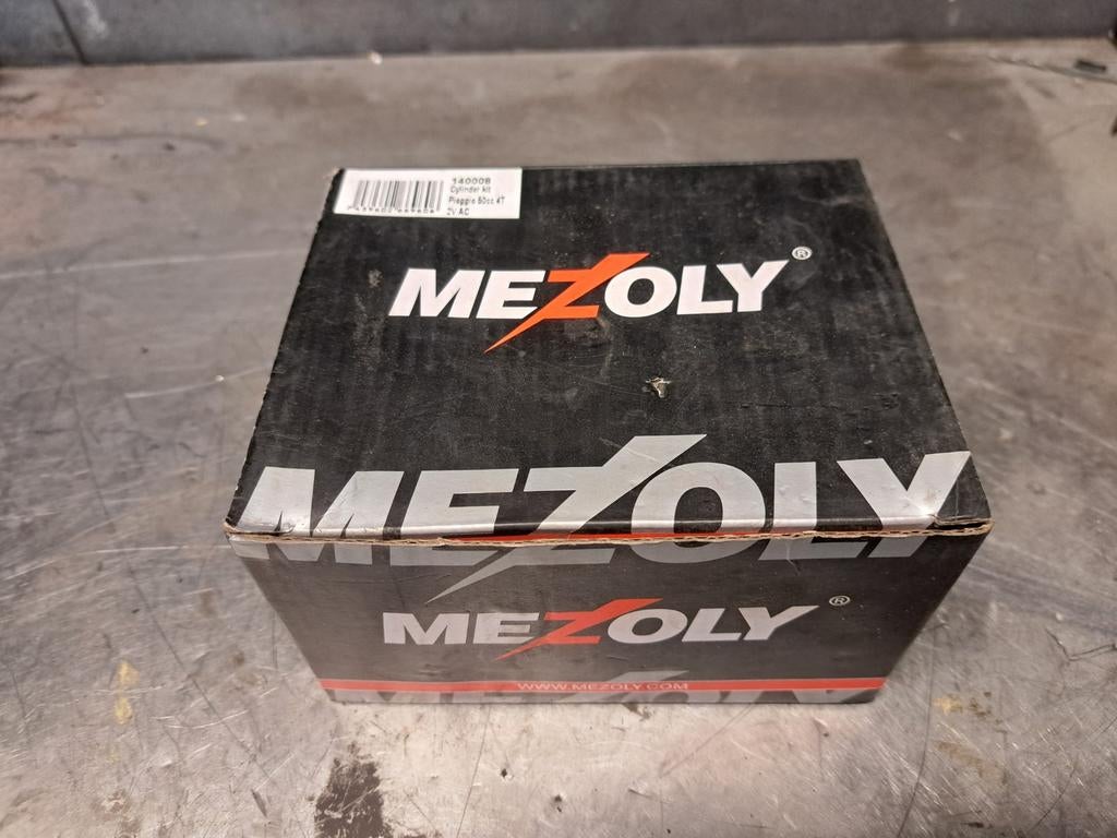 Vespa 4takt2v cilinderset nieuw, Ophalen of Verzenden, Nieuw, Blok, Vespa