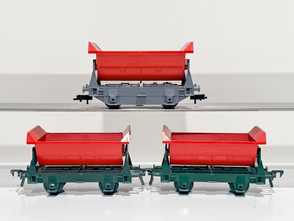 FLM: 5500 set van 3 kiepwagens rood voor H0-spoor, Hobby en Vrije tijd, Modeltreinen | H0, Ophalen, Gebruikt, Gelijkstroom, Fleischmann