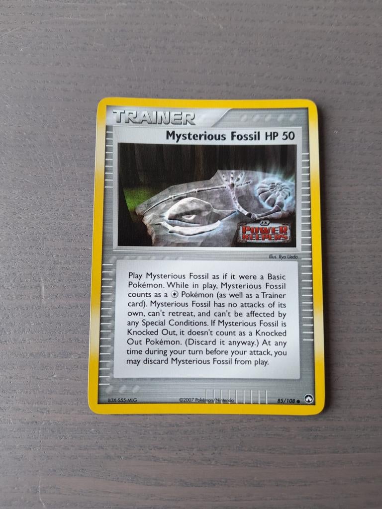 2007 power keepers 85/108 mysterious fossil hp 50 reverse, Ophalen of Verzenden, Zo goed als nieuw, Losse kaart, Foil