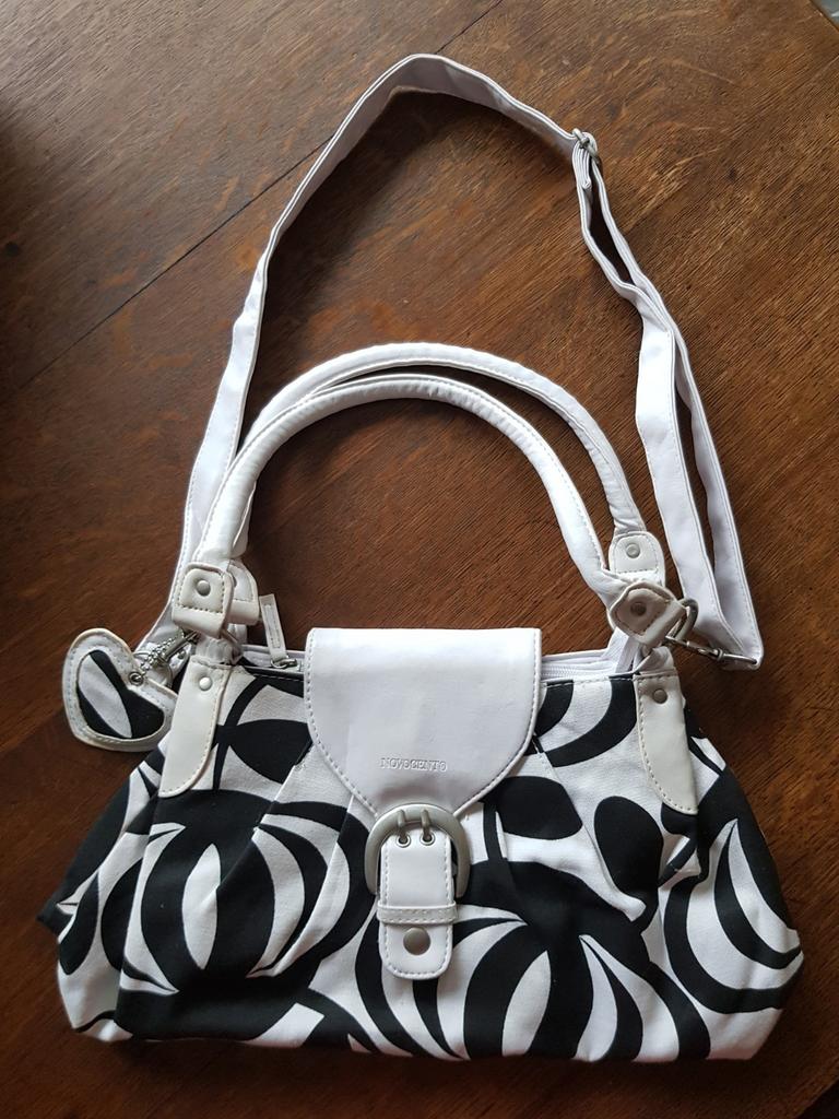 Dames tas schouder tas zwart wit zebra, Sieraden, Tassen en Uiterlijk, Tassen | Damestassen, Ophalen of Verzenden, Nieuw, Wit