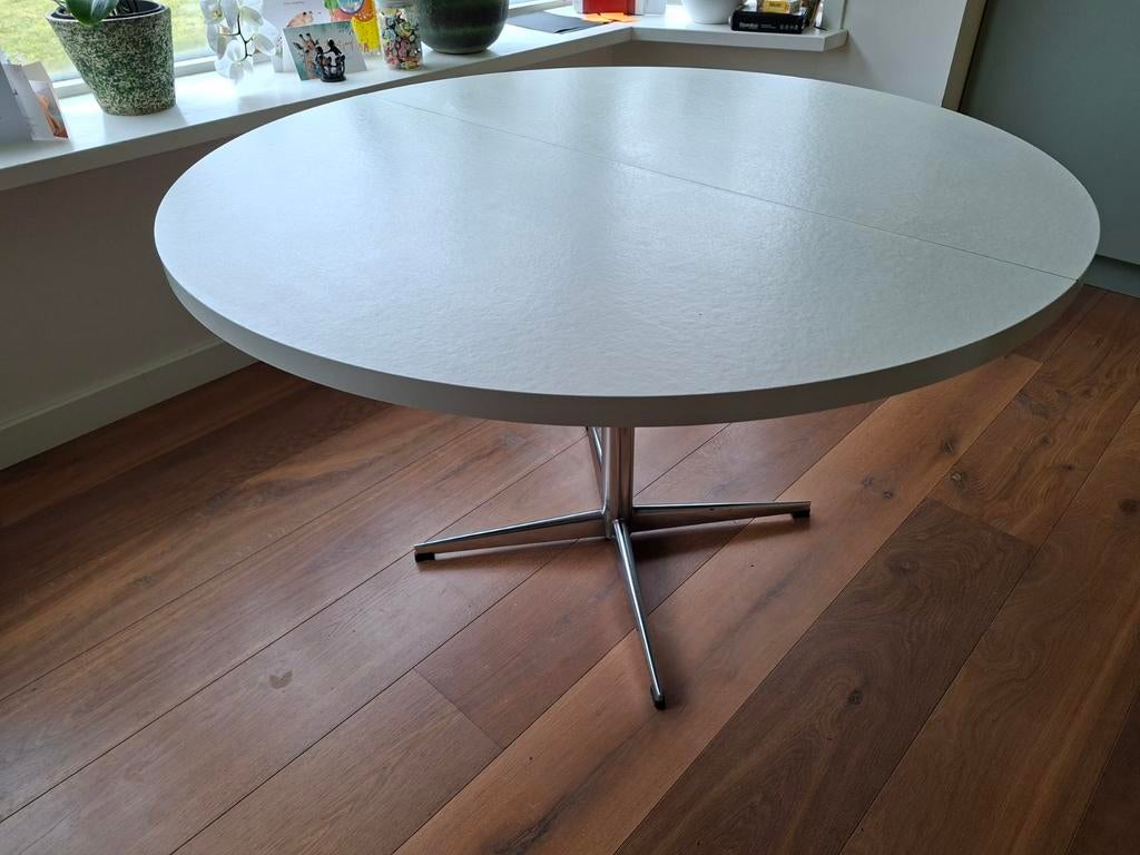 Vintage Pastoe uitschuifbare tafel Ø 120 x 170, Ophalen