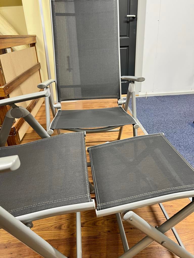 Tuinstoelen met voetenbankje, Caravans en Kamperen, Ophalen, Gebruikt, Campingstoel