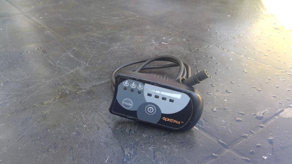 spectra 3 standen led display.fiets accu lader Bosch 36v,4a, Elektrische fiets, Gebruikt, Overige materialen, Overige typen