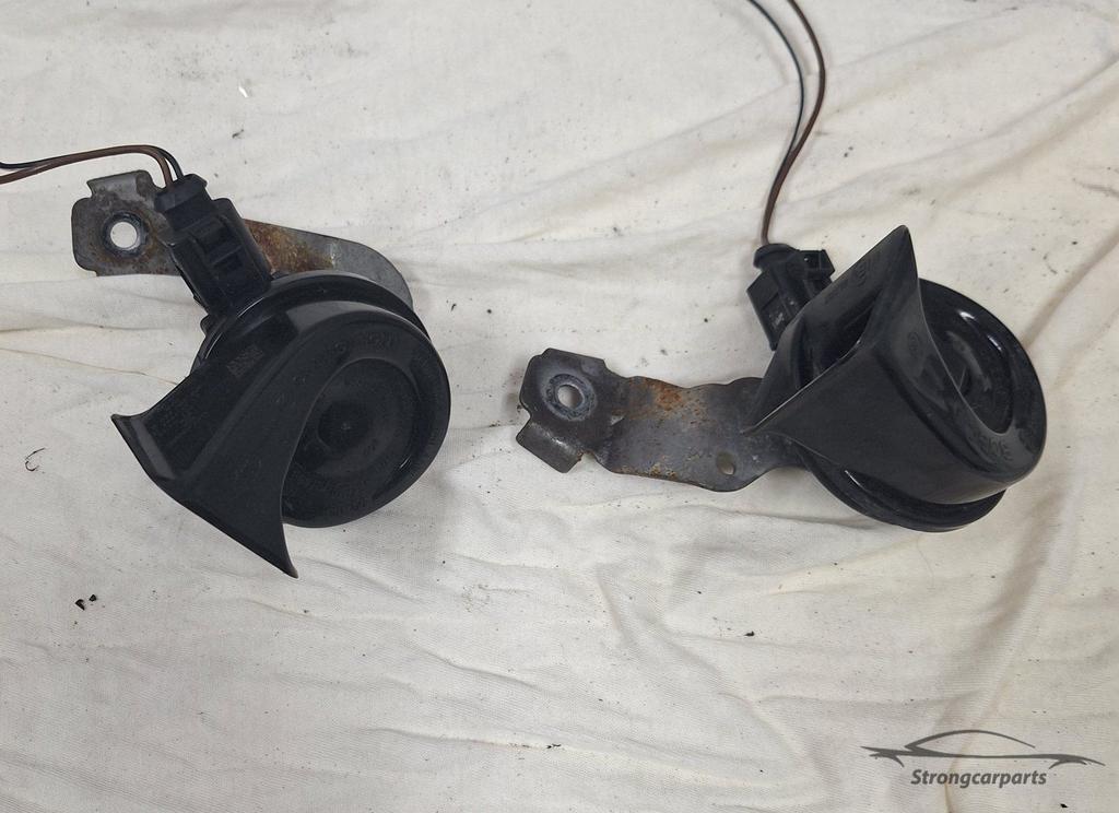 VW Scirocco Claxon inclusief steuntje past op meerdere VAG, Auto-onderdelen, Gebruikt, -, Volkswagen, -