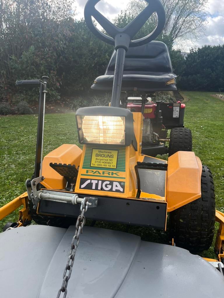 Stiga Park Hydrostaat, Tuin en Terras, Zitmaaiers, Ophalen of Verzenden, Gebruikt