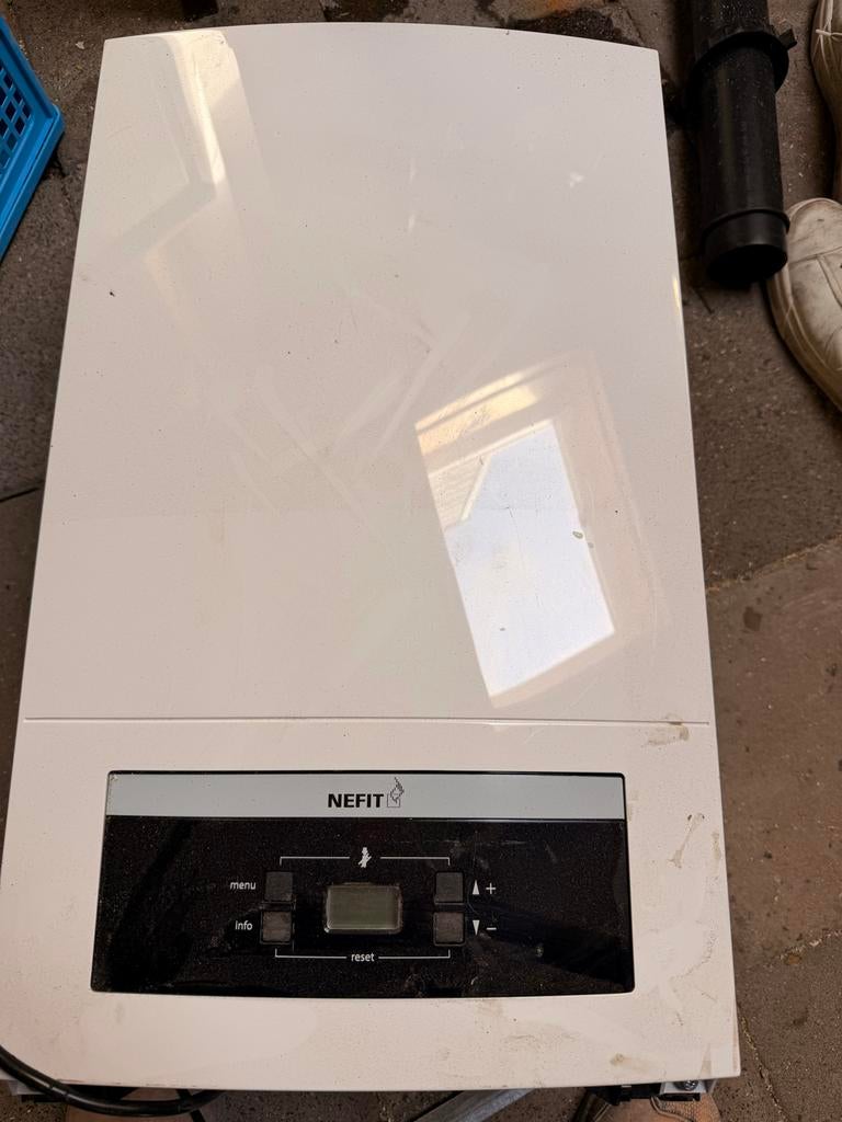 Nefit ProLine NXT HRC 24/CW4 met expansievat, Ophalen, Gebruikt, Cv-ketel of Combi-ketel, Hoog rendement (Hr)