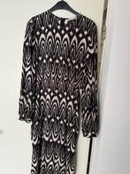 Zara Jurk Maat 40/L met open zij-accenten, Ophalen of Verzenden, Zo goed als nieuw, Maat 42/44 (L)