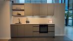 Showroomkeuken ''Van Gogh'', Ophalen, Overige kleuren, Enkelwandige keuken, Zo goed als nieuw