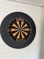 Dartbord Winmau Blade 5 surround ring en Bulls dartmat, Ophalen, Zo goed als nieuw, Dartbord