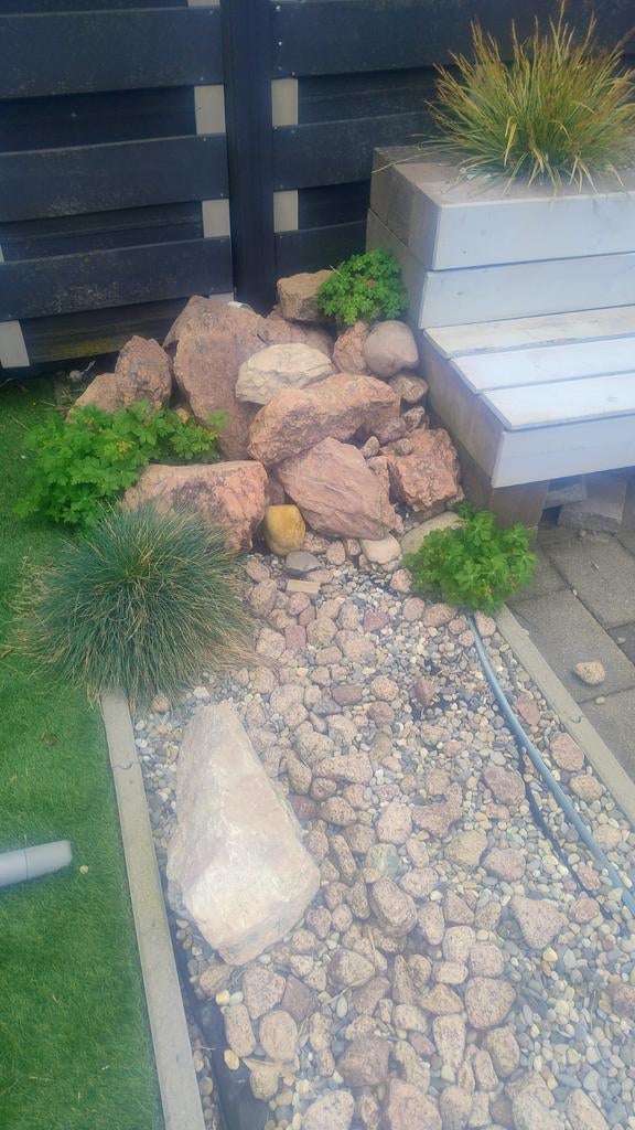 Grote en kleine lavastenen voor tuin of vijver, Ophalen, Gebruikt, Kei, Lava