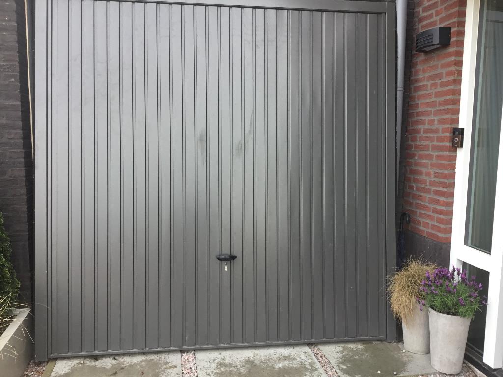 Garage kanteldeur, Doe-het-zelf en Verbouw, Deuren en Horren, Ophalen, Gebruikt, Garagedeur, Metaal
