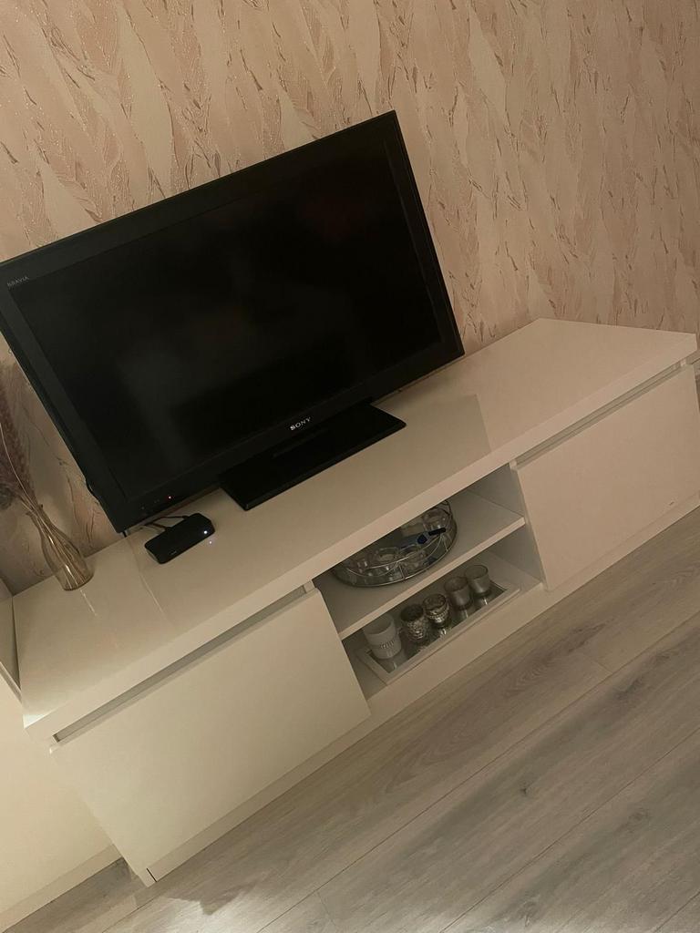 Hoogglans meubels, Ophalen, Zo goed als nieuw, 25 tot 50 cm, Minder dan 100 cm