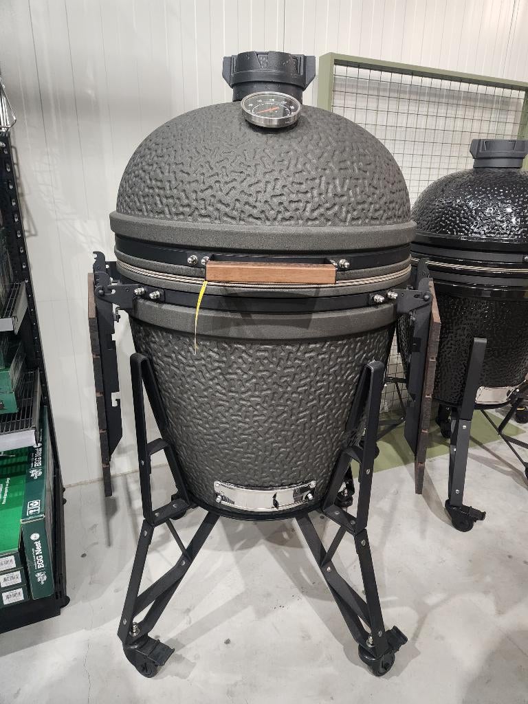 Bastard Urban XL BBQ Kamado Barbecue, Ophalen of Verzenden, Nieuw, The Bastard, Met accessoires