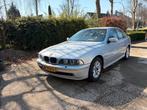 BMW 5-Serie 2.5 I 525 AUT 2002 Grijs, Automaat, Achterwielaandrijving, 1505 kg, Overige kleuren