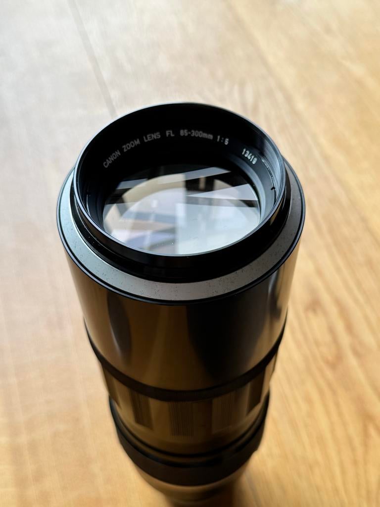 Canon zoomlens FL 85-300mm met originele tas, Ophalen of Verzenden, Gebruikt, Telelens, Zoom