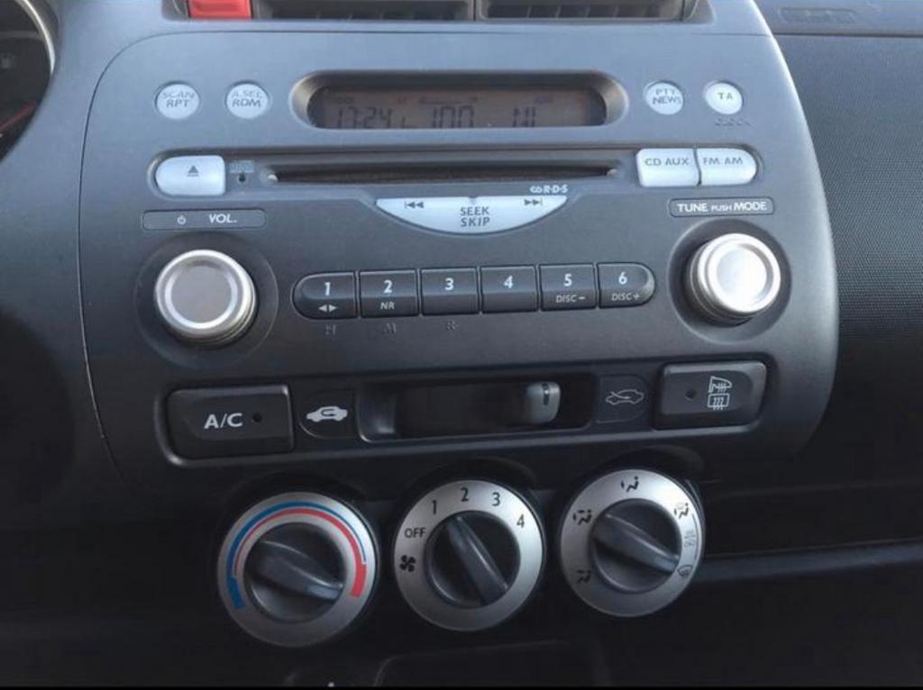 Honda jazz radio 2002-2008 radio honda jazz, Ophalen of Verzenden, Zo goed als nieuw