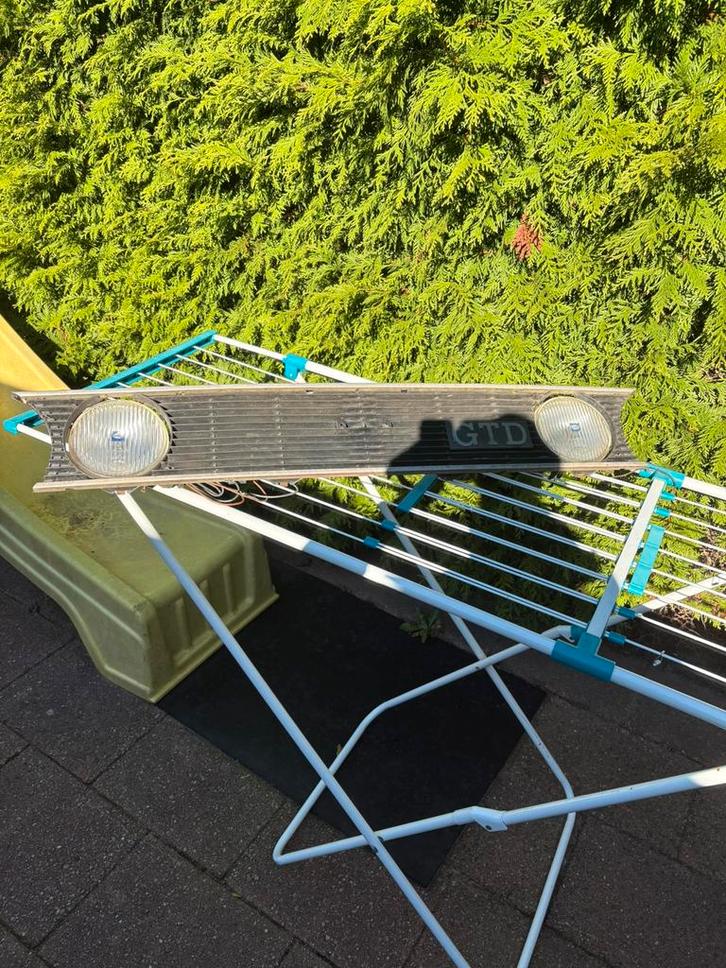 Golf 1 GTD Onderdelen: Grille, Luchtfilterbak, Binnenscherme, Auto-onderdelen, Motor en Toebehoren, Volkswagen, Gebruikt, Ophalen of Verzenden
