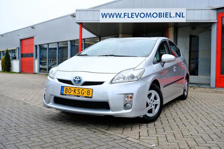 Toyota Prius 1.8 Aspiration Aut. Clima|LMV|HUD|DAB, Auto's, Toyota, Bedrijf, Te koop, Prius, ABS, Airbags, Airconditioning, Bluetooth