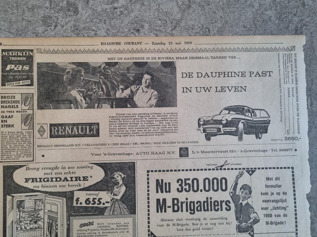 Advertentie Reanult Dauphine (1959), Verzamelen, Ophalen of Verzenden, 1940 tot 1960, Knipsel(s)