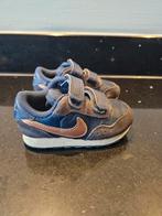 Nike sportschoenen maat 22, Gebruikt, Ophalen of Verzenden, Nike, Jongen of Meisje