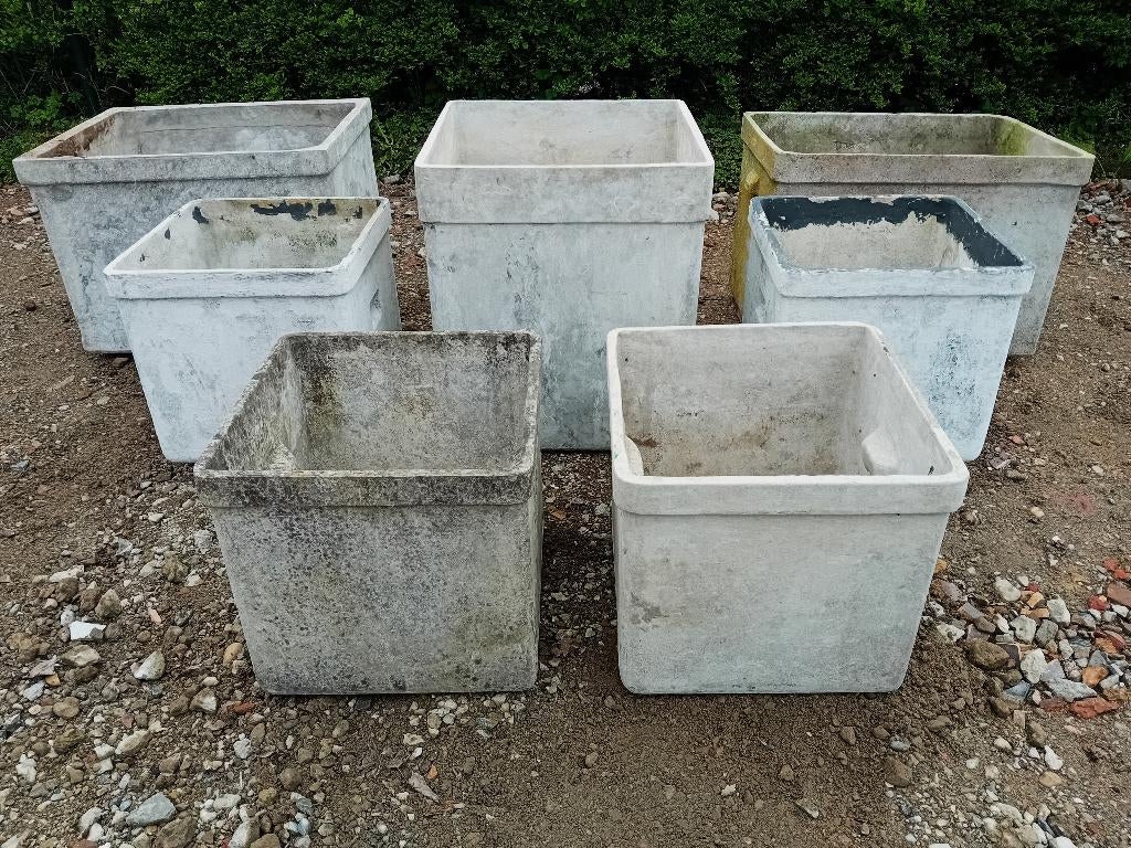 Mooi lot Willy Guhl square planters, Ophalen