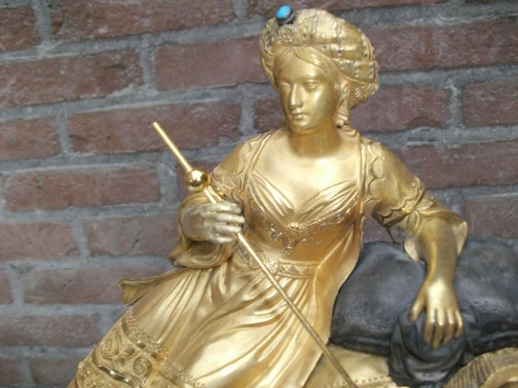 Antieke vergulde Pendule uit ( 1877 ), Ophalen