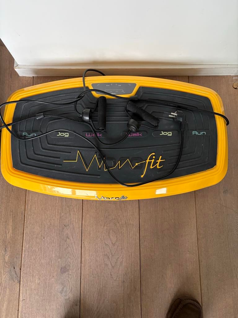 Vibrofit Trilplaat - Effectieve Full Body Workout, Sport en Fitness, Fitnessapparatuur, Ophalen, Kunststof, Trilplaat, Armen