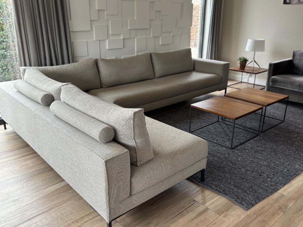 Design on Stock Aikon Lounge bank Nieuwstaat, Ophalen, Zo goed als nieuw, Overige maten, Stof