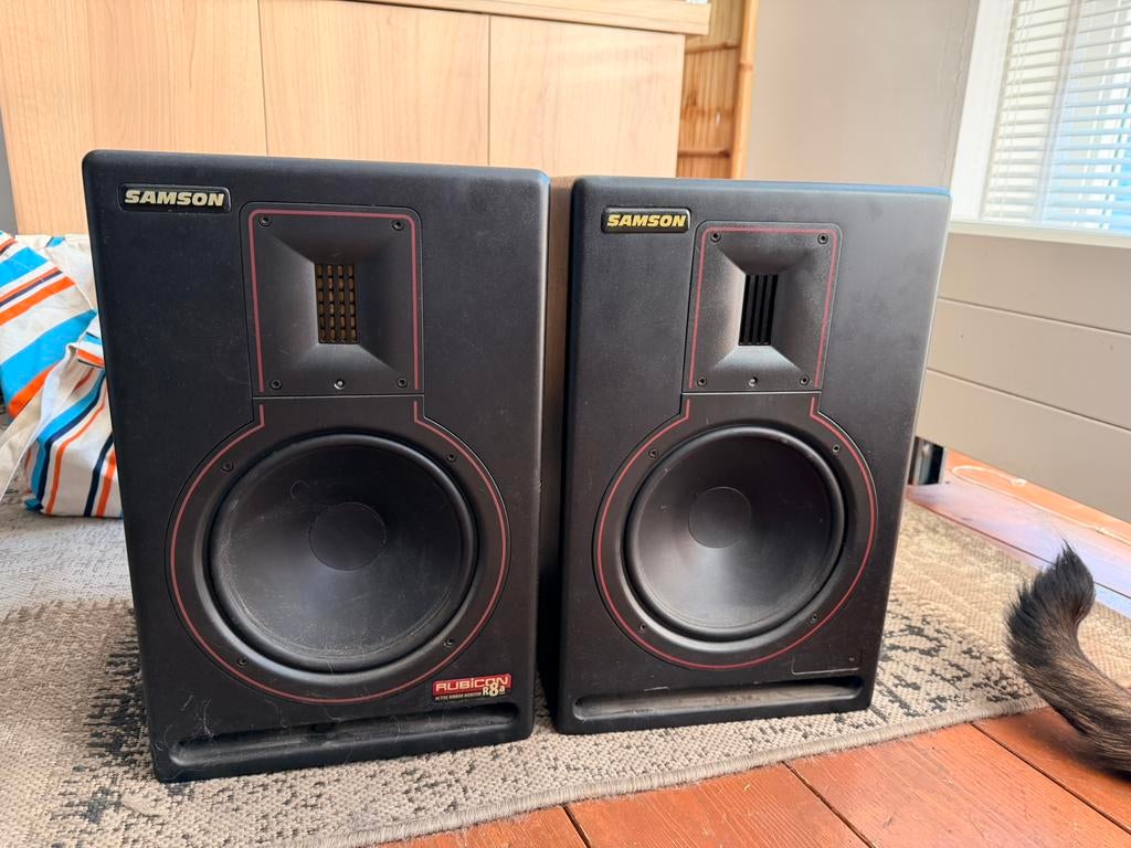 Samson Rubicon r8A’s set van twee, Gebruikt, 60 tot 120 watt, Front, Rear of Stereo speakers, Ophalen
